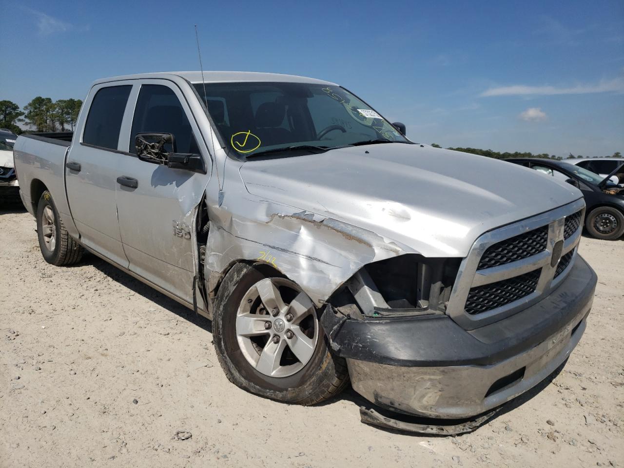 DODGE RAM 1500 2013 with VIN 1C6RR6KG2DS566172 - Photo from auction