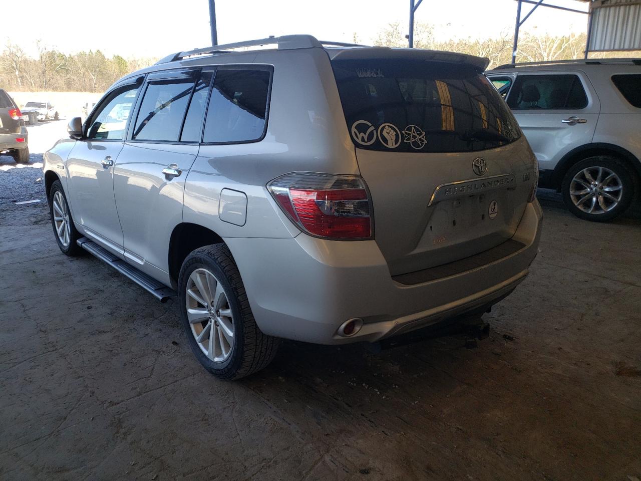 Photo 3 from auction – 2010 TOYOTA HIGHLANDER with VIN JTEBW3EH6A2041404