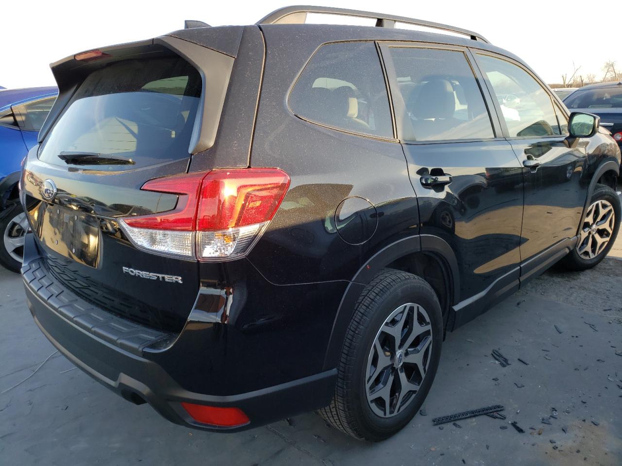 Photo 4 from auction – 2021 SUBARU FORESTER P with VIN JF2SKAJCXMH461541