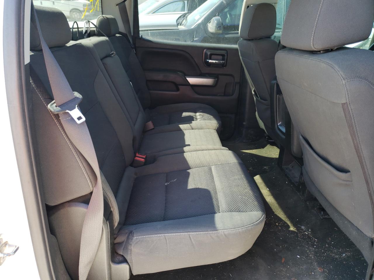 Photo 6 from auction – 2018 CHEVROLET SILVERADO with VIN 3GCPCREC9JG282052