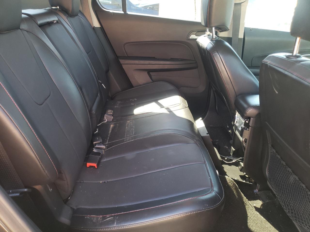 Photo 6 from auction – 2017 CHEVROLET EQUINOX PR with VIN 2GNALDEK0H6111929