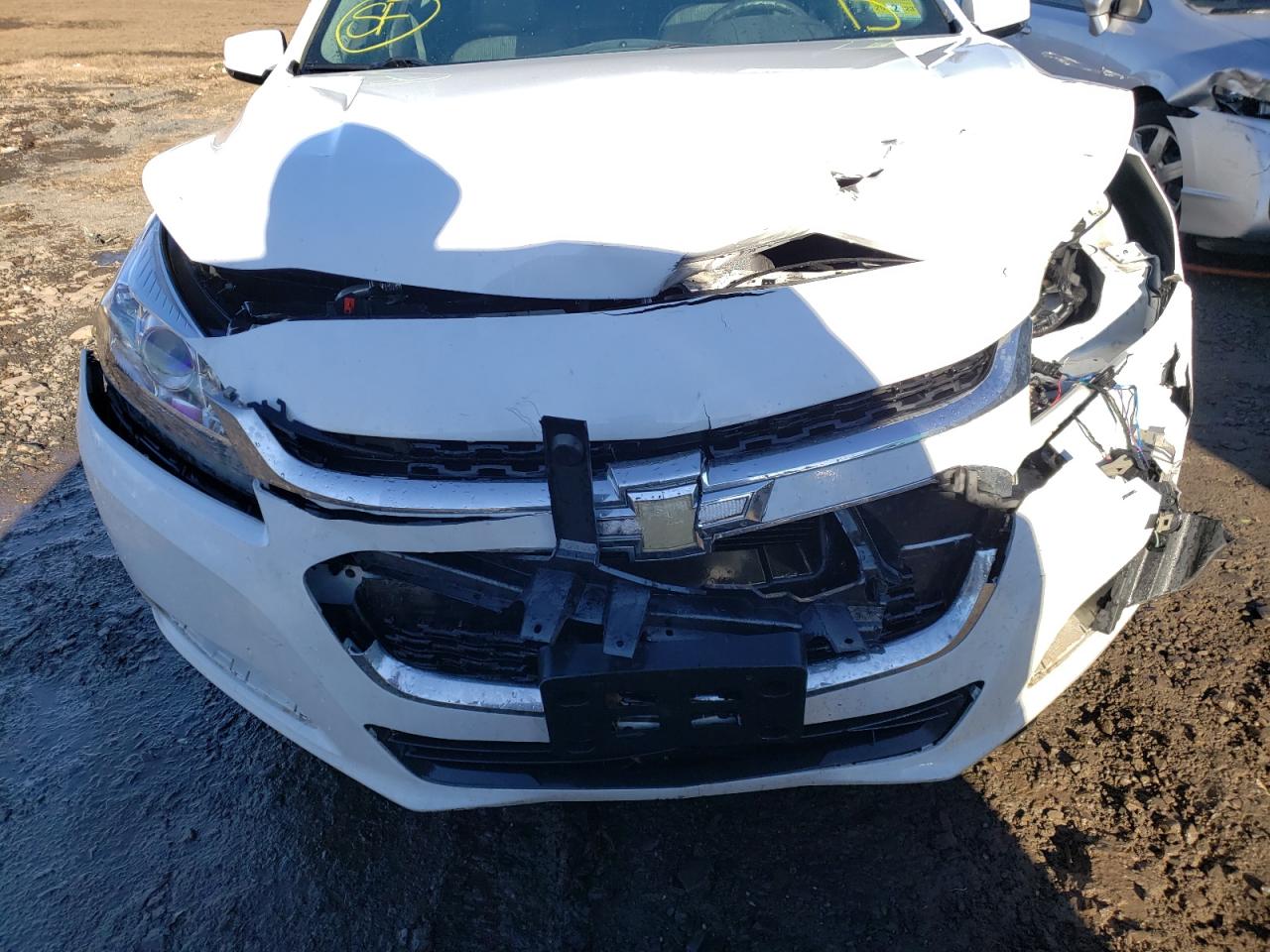 Photo 9 from auction – 2016 CHEVROLET MALIBU LIM with VIN 1G11C5SA7GF126385