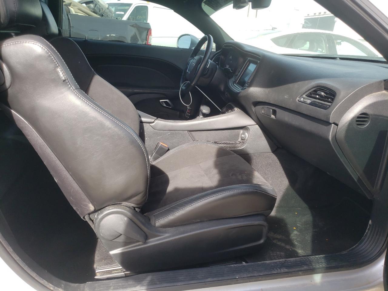 Photo 5 from auction – 2019 DODGE CHALLENGER with VIN 2C3CDZFJ7KH741545