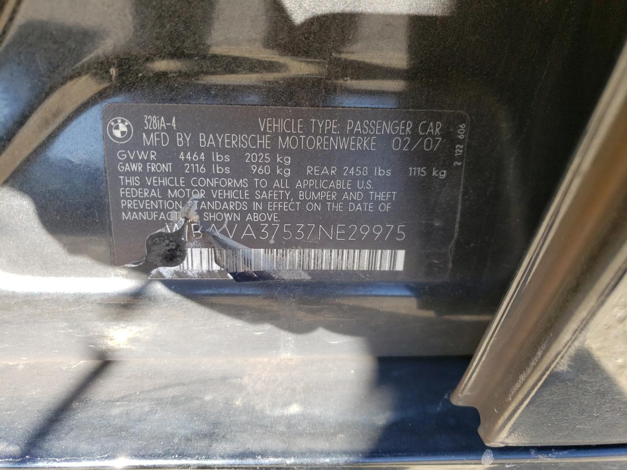 Photo 10 from auction – 2007 BMW 328 I with VIN WBAVA37537NE29975