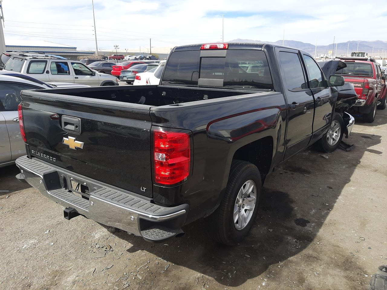 Photo 4 from auction – 2018 CHEVROLET SILVERADO with VIN 3GCPCREC0JG464531