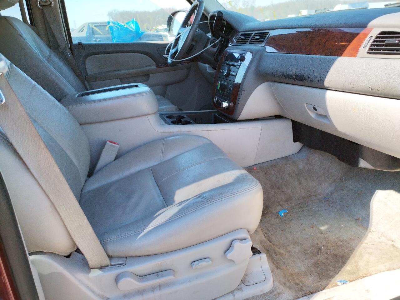 Photo 5 from auction – 2010 CHEVROLET TAHOE C150 with VIN 1GNMCBE34AR119200