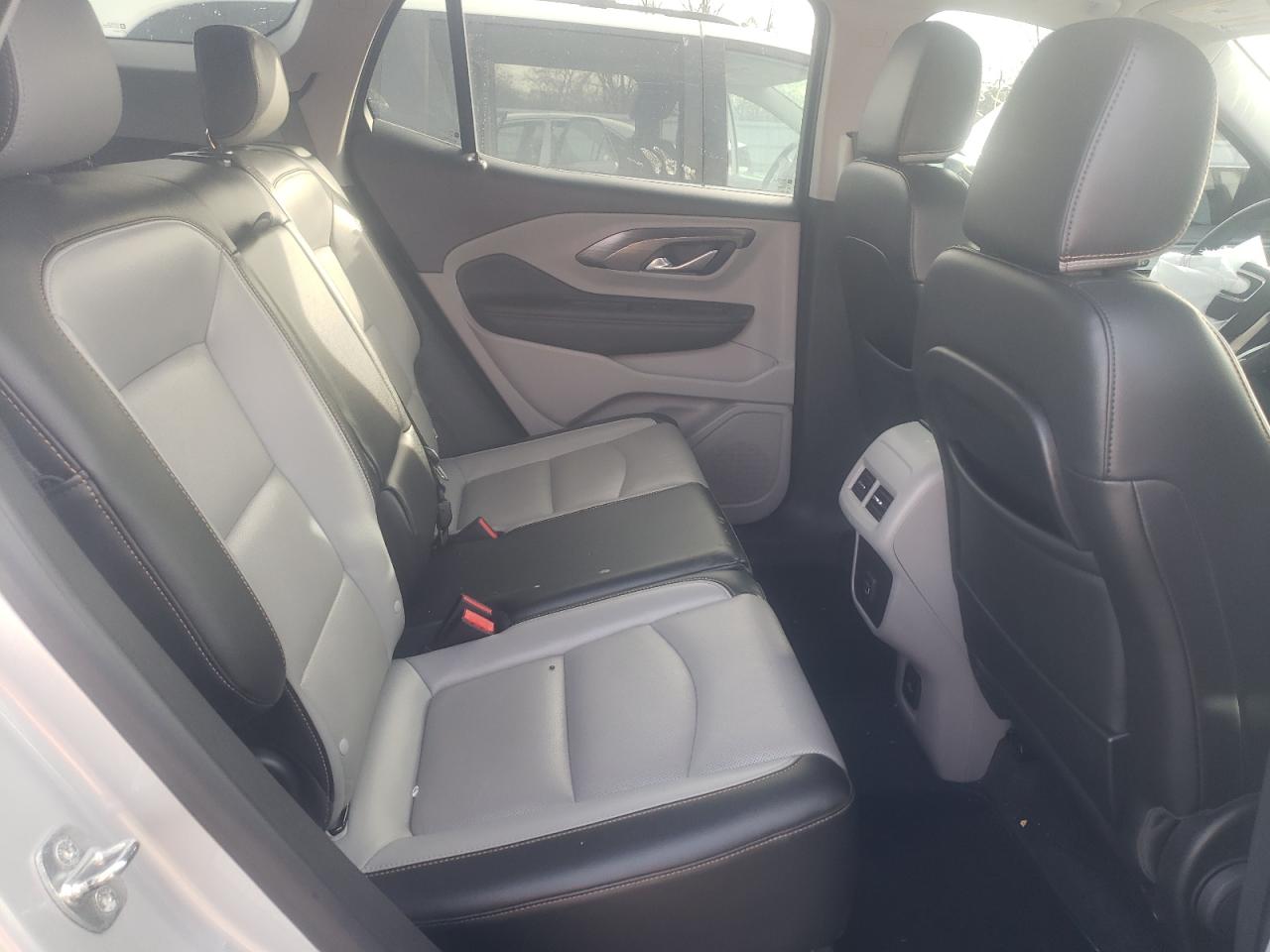 Photo 6 from auction – 2020 GMC TERRAIN SL with VIN 3GKALPEX9LL236040