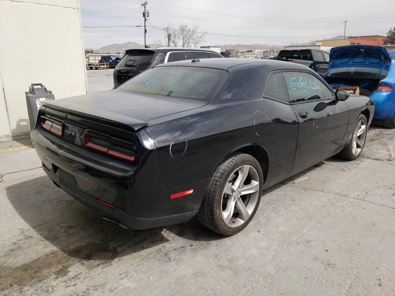 Photo 4 from auction – 2015 DODGE CHALLENGER with VIN 2C3CDZAG8FH722830