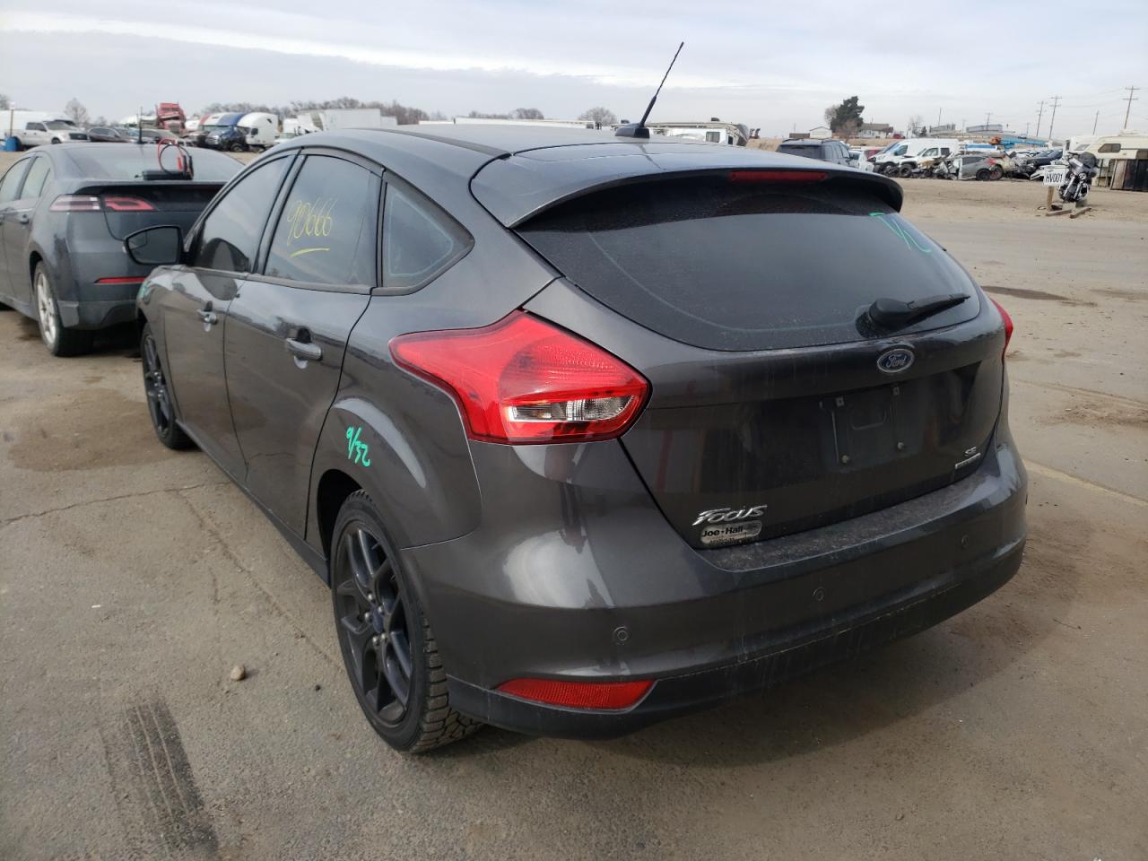 Photo 3 from auction – 2016 FORD FOCUS SE with VIN 1FADP3K28GL267916