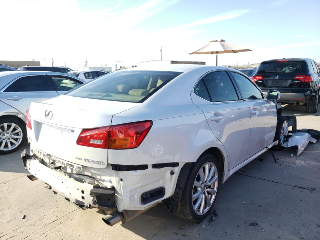 Photo 4 from auction – 2006 LEXUS IS 250 with VIN JTHCK262865001466