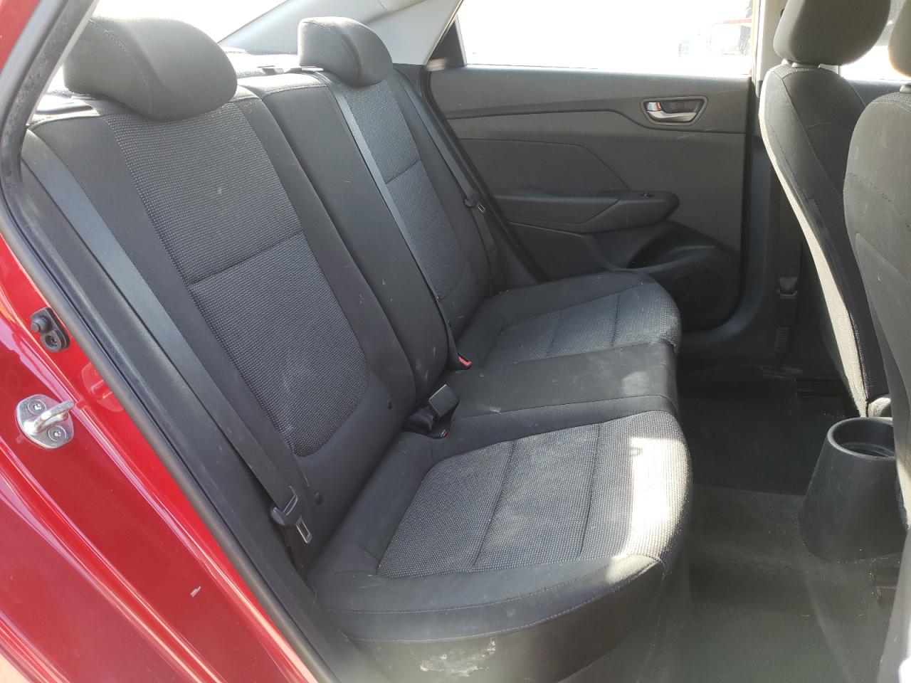 Photo 6 from auction – 2018 HYUNDAI ACCENT SE with VIN 3KPC24A33JE006925