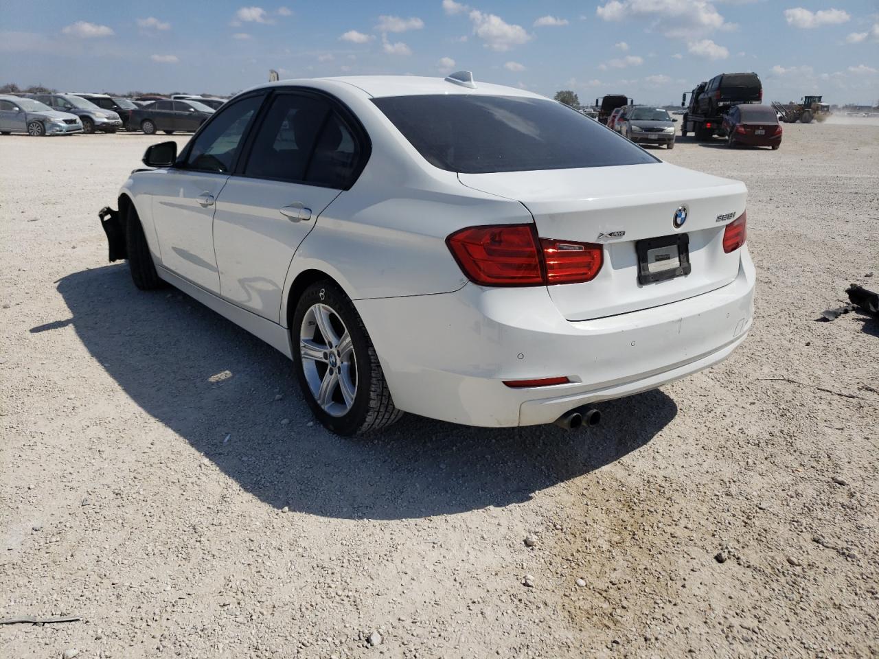 Photo 3 from auction – 2015 BMW 328 XI SUL with VIN WBA3B5G58FNS17987
