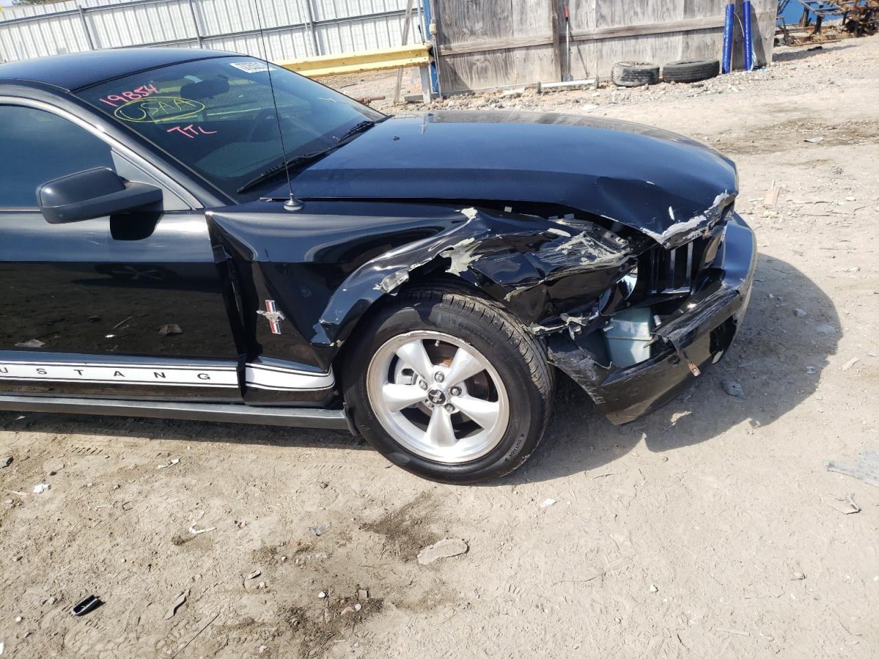 Photo 9 from auction – 2007 FORD MUSTANG with VIN 1ZVFT80N275263046