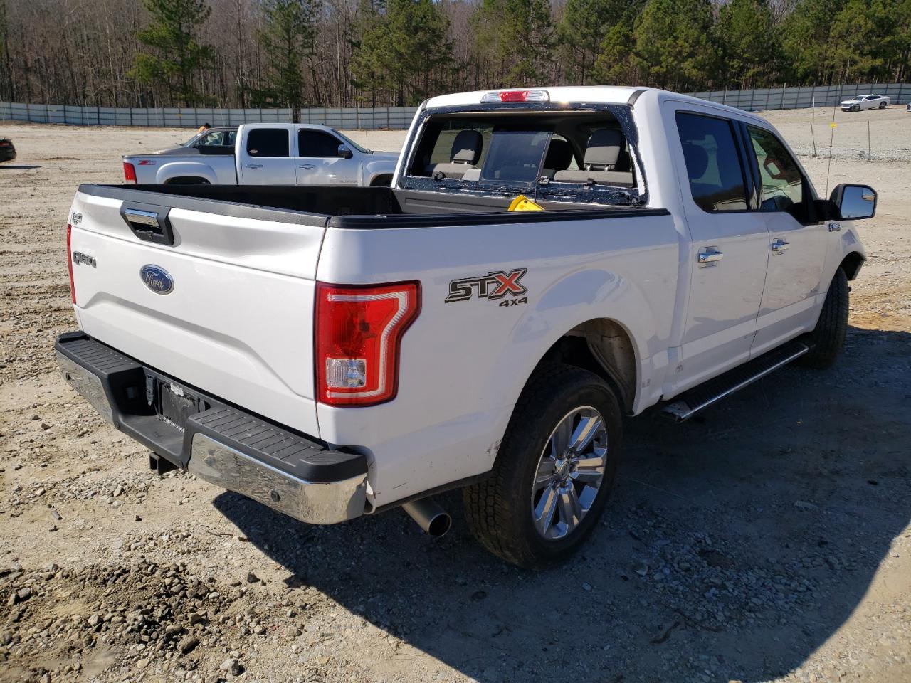 Photo 4 from auction – 2017 FORD F150 SUPER with VIN 1FTEW1EP3HKC43964