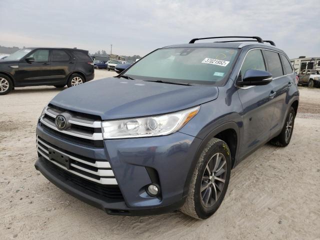 Photo 2 from auction – 2019 TOYOTA HIGHLANDER with VIN 5TDKZRFH6KS319368