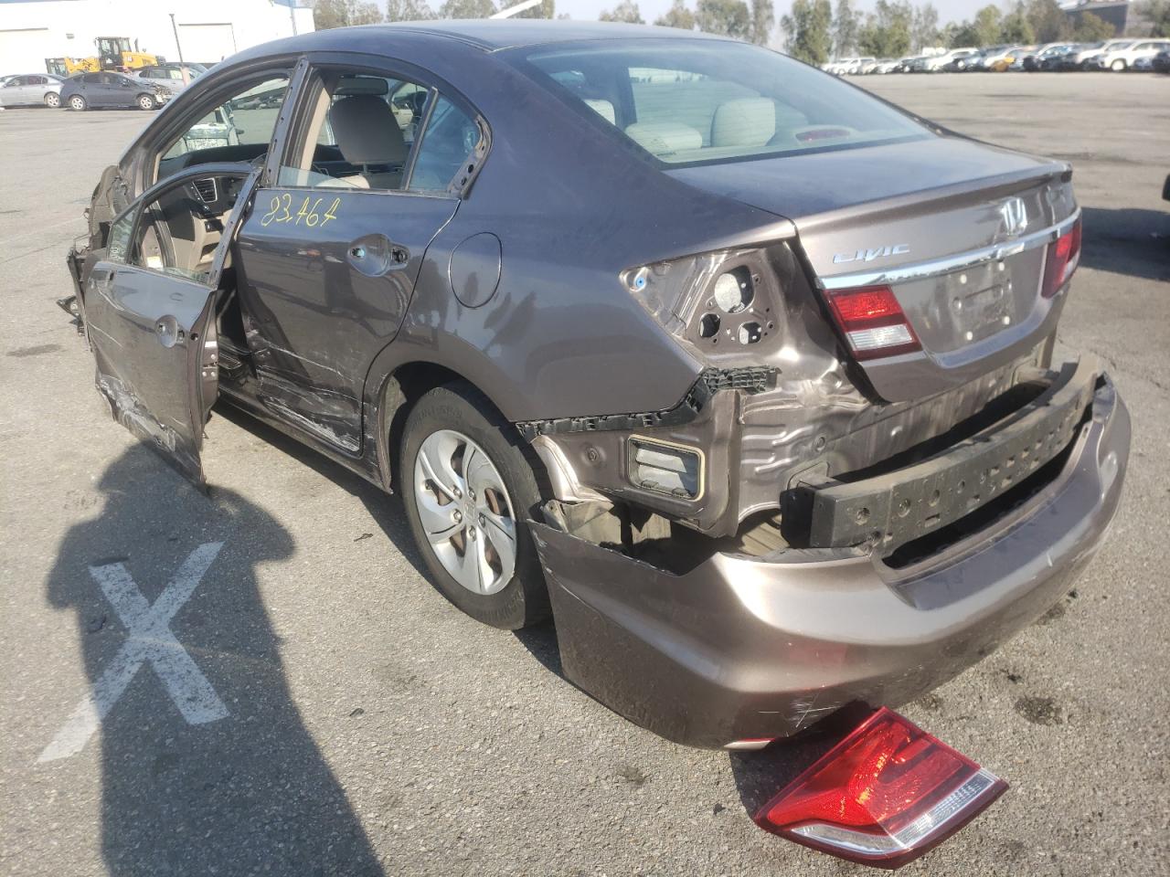 Photo 3 from auction – 2014 HONDA CIVIC LX with VIN 19XFB2F53EE263732