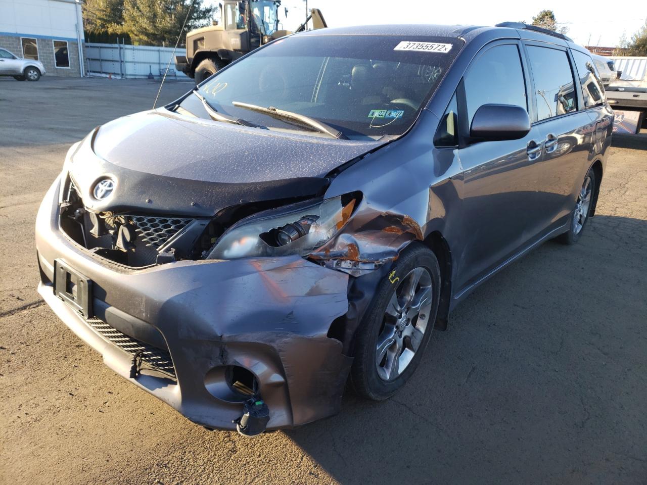 Photo 2 from auction – 2011 TOYOTA SIENNA SPO with VIN 5TDXK3DC5BS056594