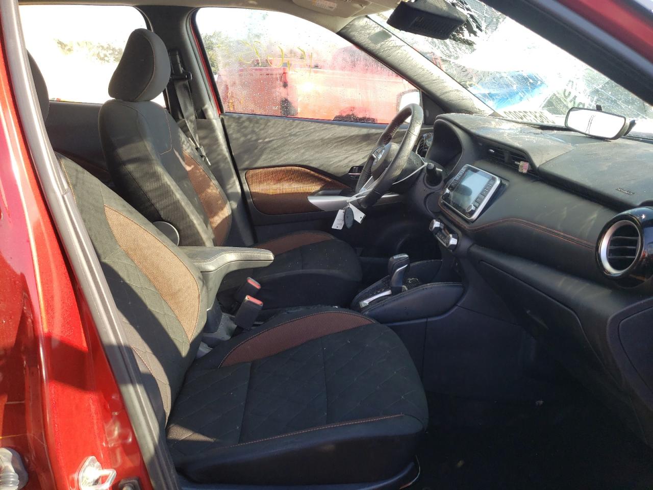 Photo 5 from auction – 2020 NISSAN KICKS SR with VIN 3N1CP5DVXLL537562