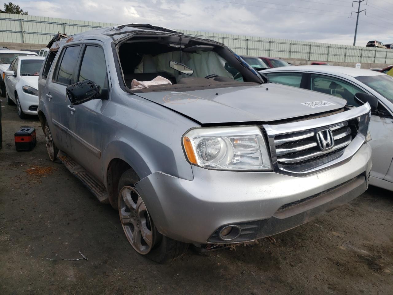 HONDA PILOT EXL 2012 with VIN 5FNYF3H53CB008960 - Photo from auction