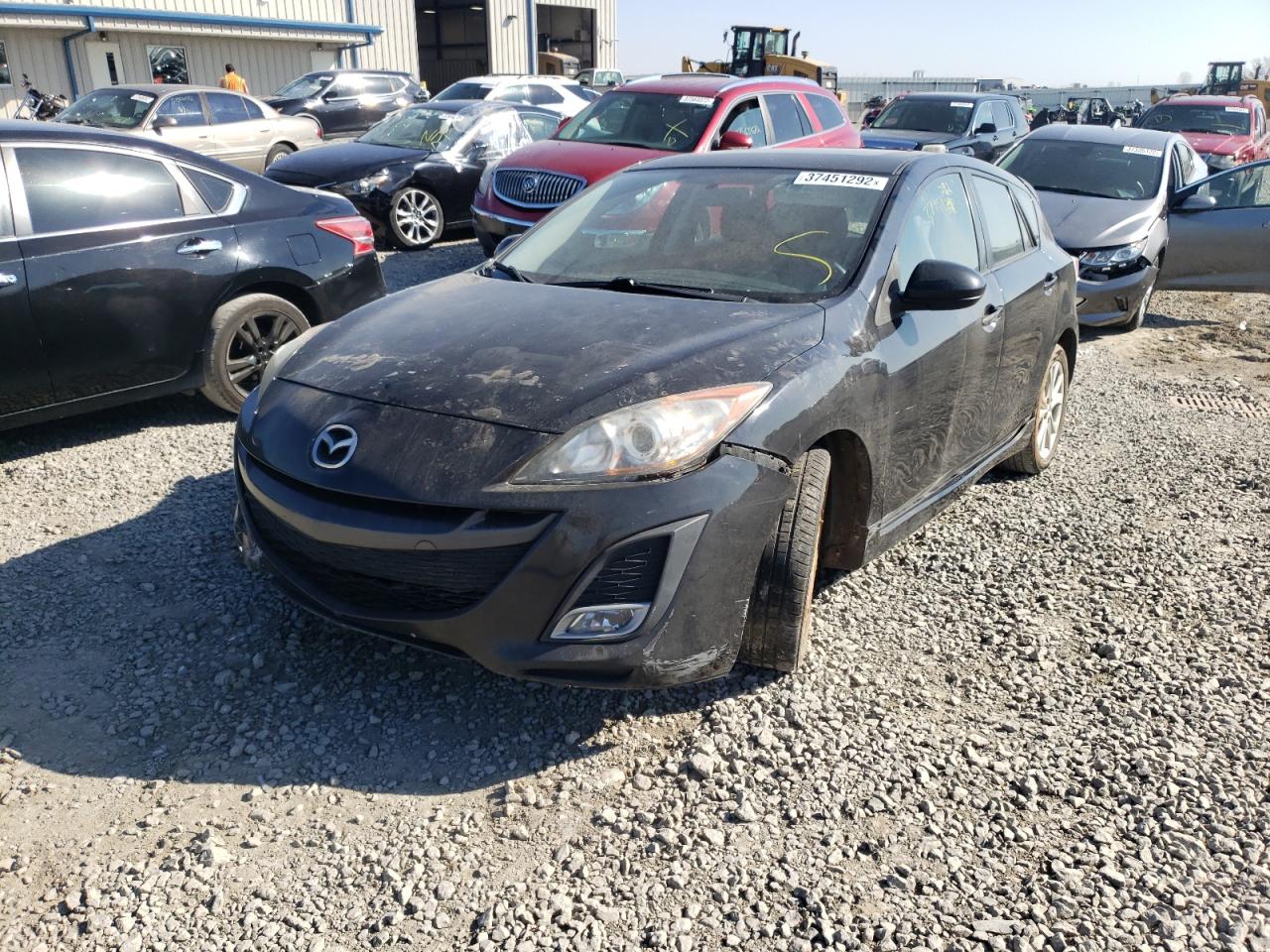 Photo 2 from auction – 2011 MAZDA 3 S with VIN JM1BL1K55B1369450