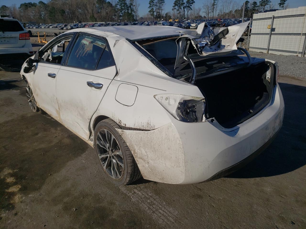 Photo 3 from auction – 2017 TOYOTA COROLLA with VIN 2T1BURHE1HC831851