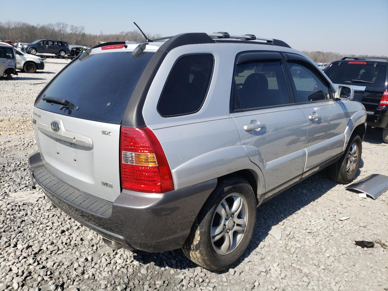 Photo 4 from auction – 2008 KIA SPORTAGE E with VIN KNDJF723387482565