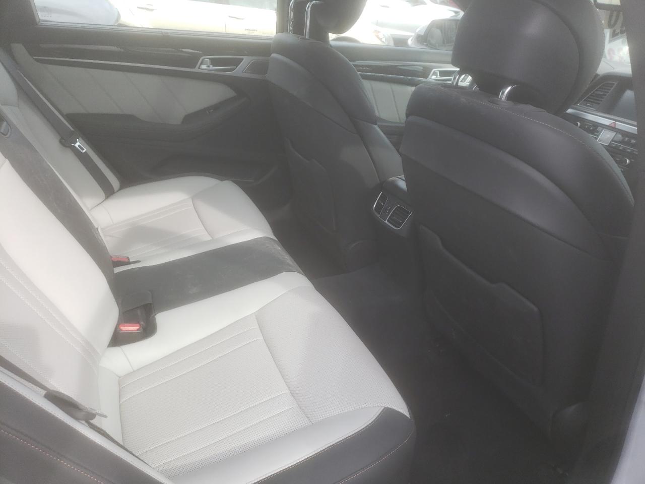Photo 6 from auction – 2019 GENESIS G80 BASE with VIN KMHGN4JB5KU289830
