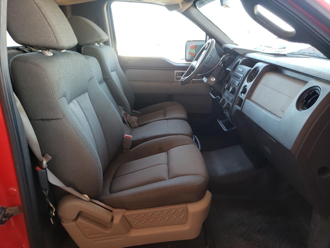 Photo 5 from auction – 2009 FORD F150 with VIN 1FTRF12W69KB58633