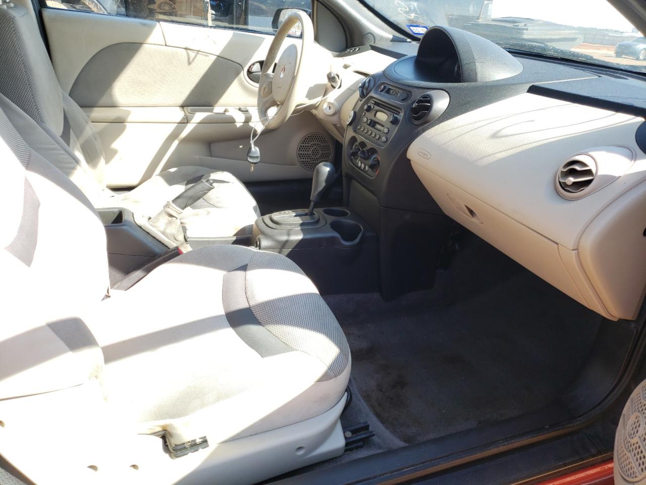 Photo 5 from auction – 2003 SATURN ION LEVEL with VIN 1G8AN12F03Z184718