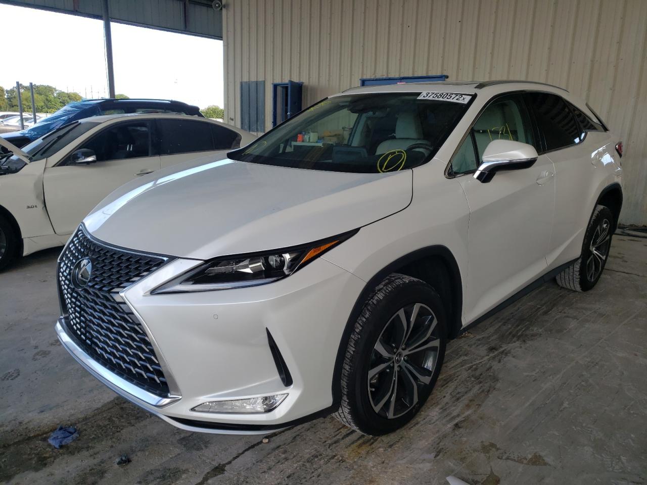 Photo 2 from auction – 2022 LEXUS RX 350 with VIN 2T2HZMAA8NC232426