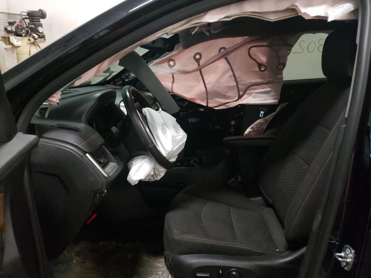 Photo 5 from auction – 2019 GMC TERRAIN SL with VIN 3GKALTEVXKL331969