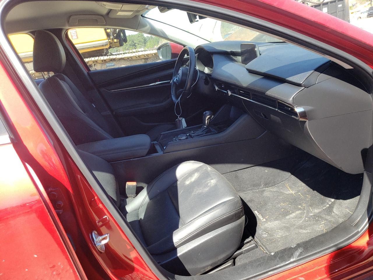 Photo 5 from auction – 2019 MAZDA 3 PREFERRE with VIN JM1BPACL4K1106321