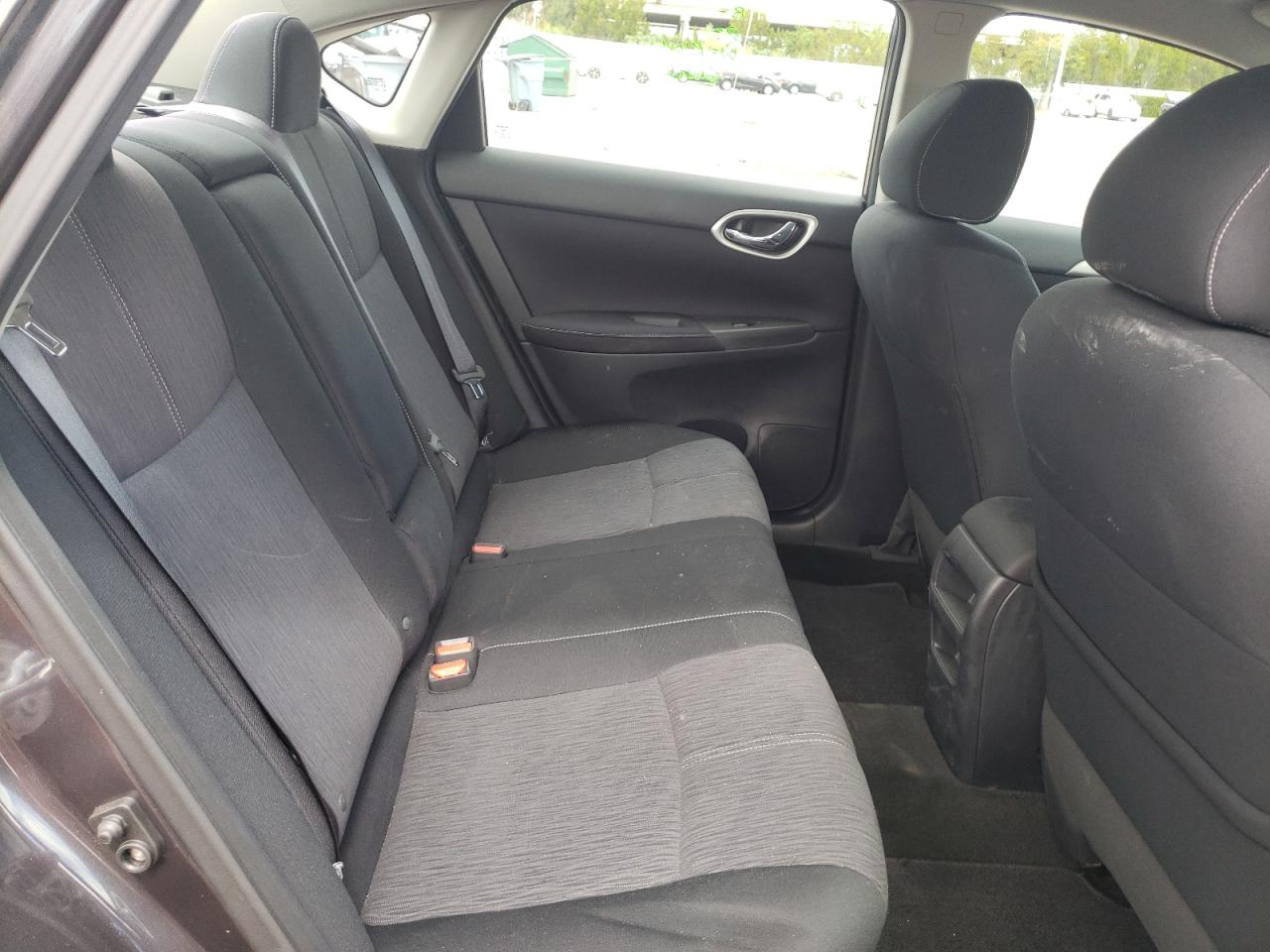 Photo 6 from auction – 2014 NISSAN SENTRA S with VIN 3N1AB7AP7EY234428