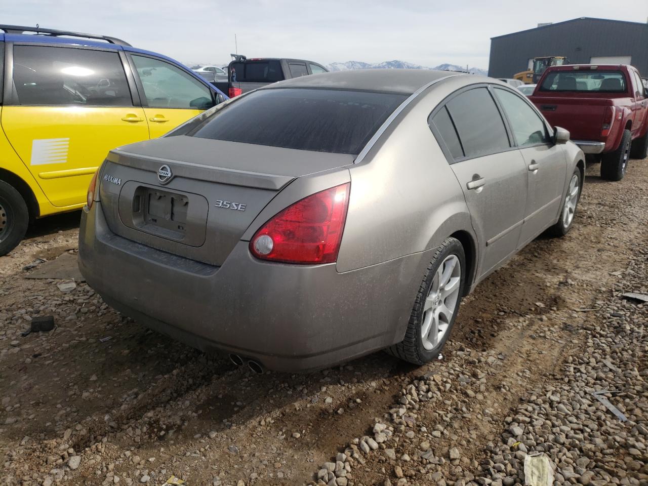 Photo 4 from auction – 2004 NISSAN MAXIMA SE with VIN 1N4BA41EX4C805473