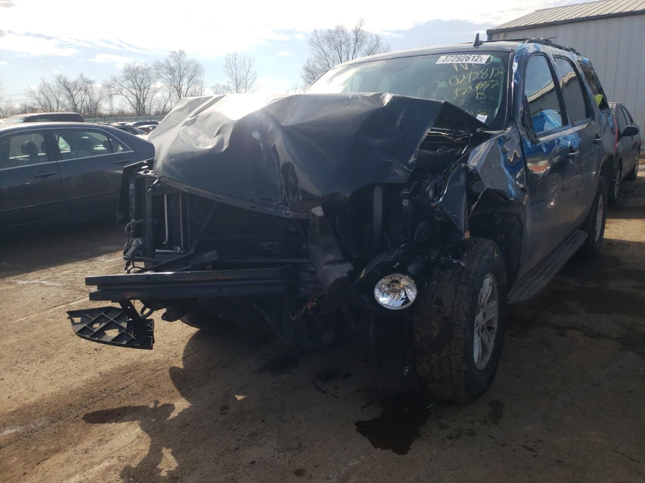 Photo 2 from auction – 2009 GMC YUKON SLT with VIN 1GKFK33019J121052