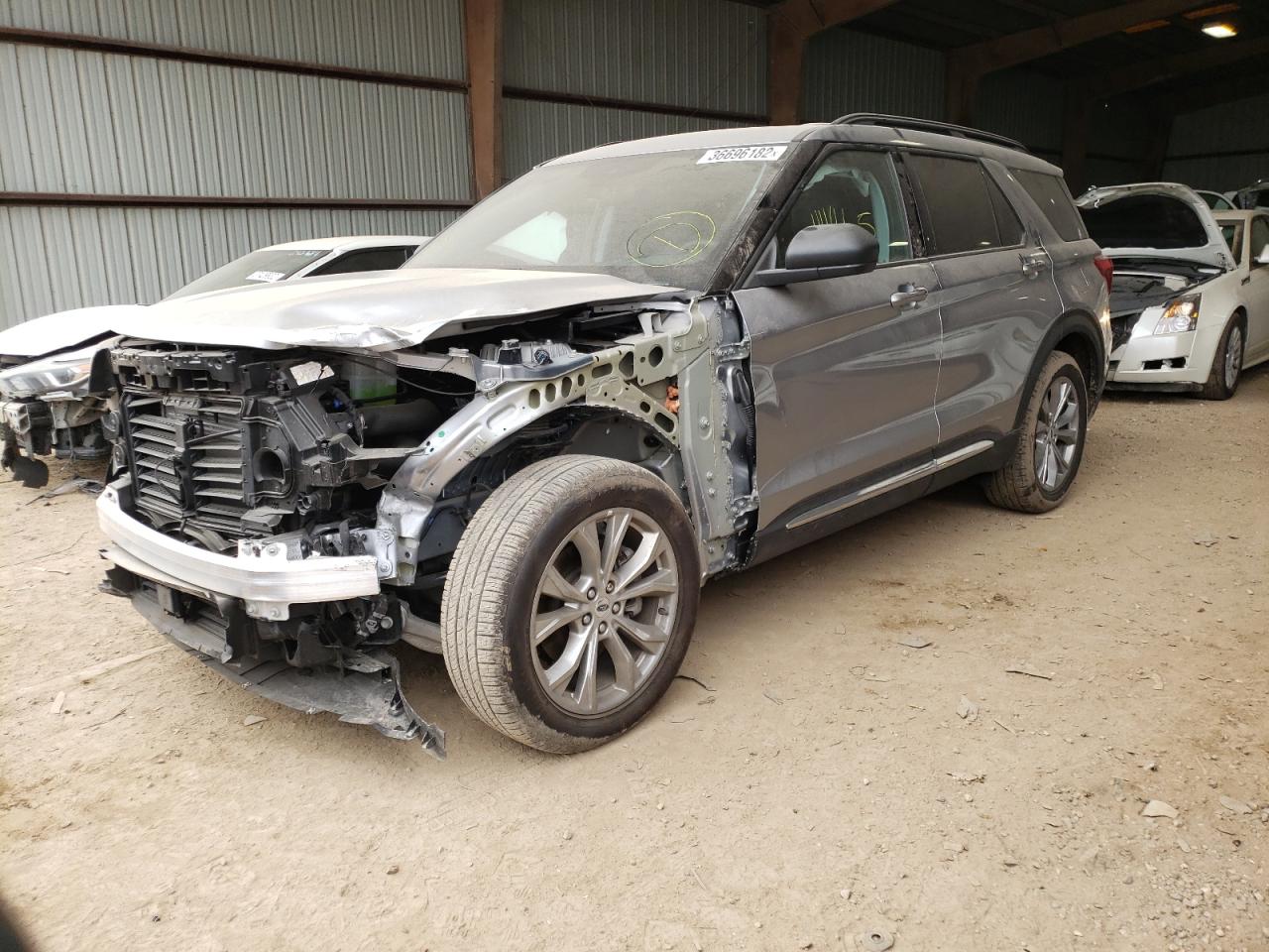 Photo 2 from auction – 2021 FORD EXPLORER X with VIN 1FMSK7DH2MGC42115