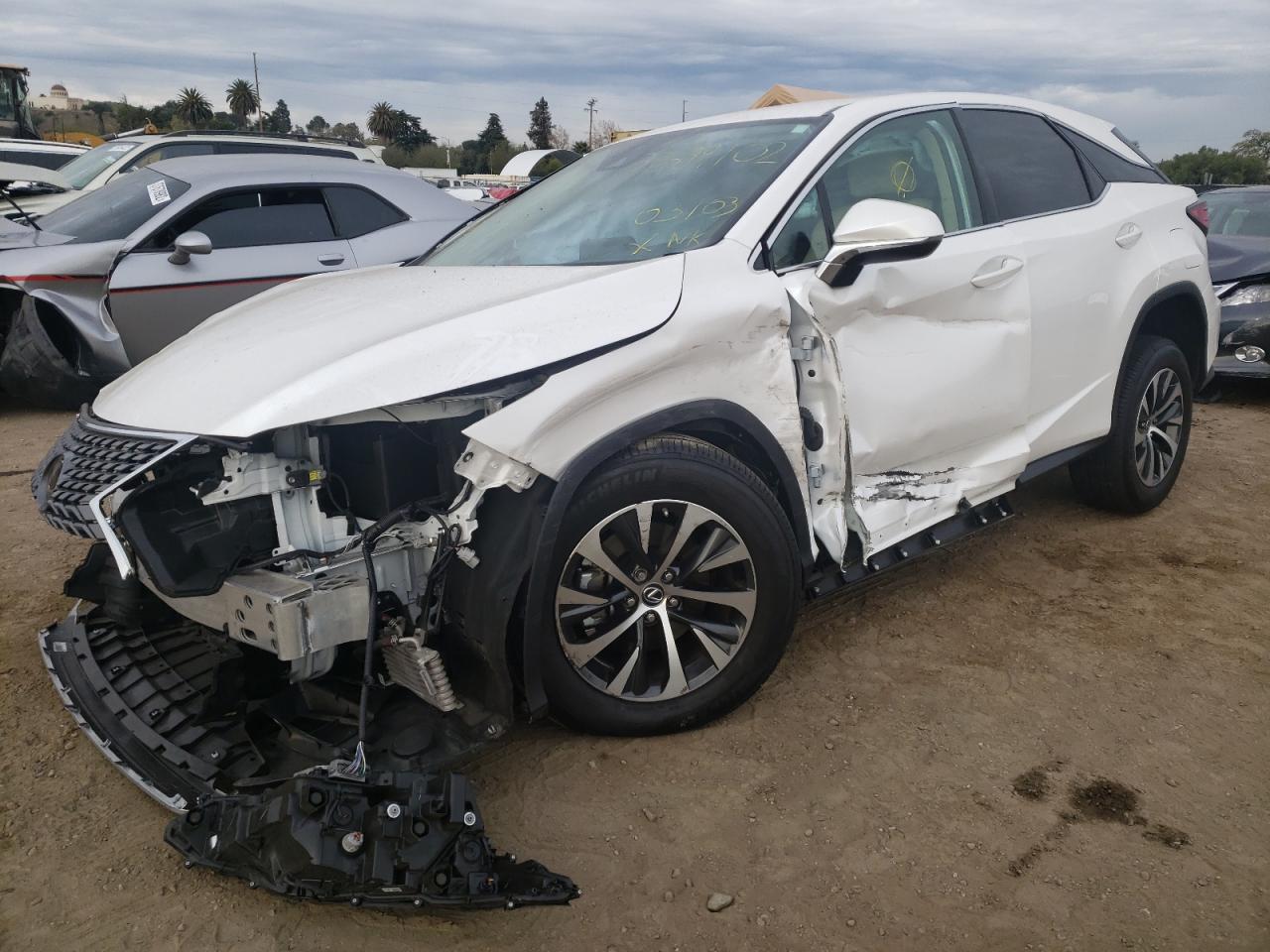 Photo 2 from auction – 2021 LEXUS RX 350 BAS with VIN 2T2AZMDA1MC279857