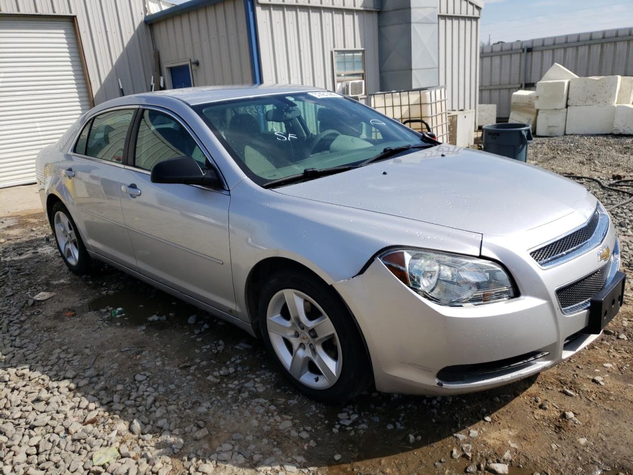 Photo 1 from auction – 2010 CHEVROLET MALIBU LS with VIN 1G1ZB5EB5A4117004