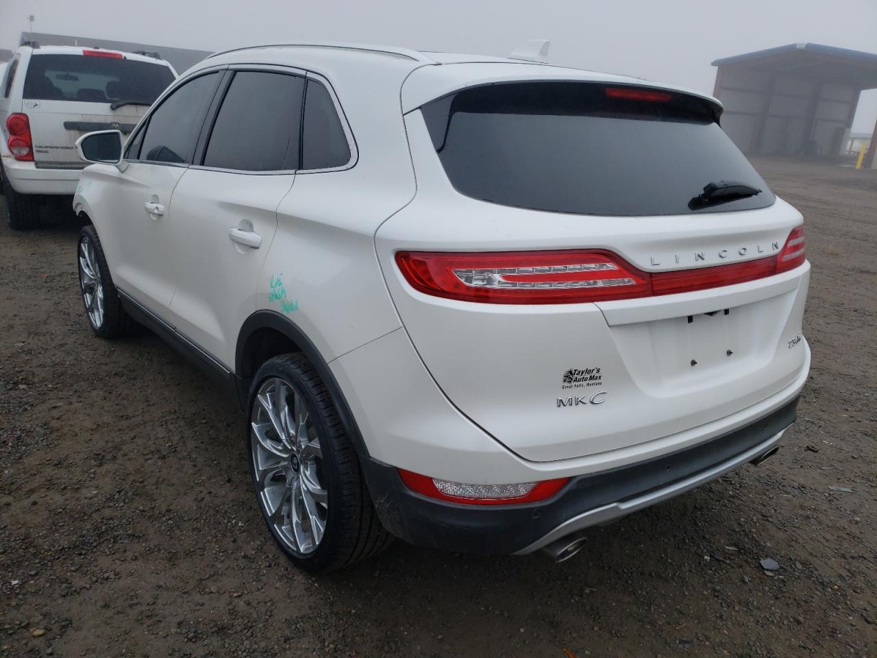 Photo 3 from auction – 2015 LINCOLN MKC with VIN 5LMTJ2AH3FUJ10318