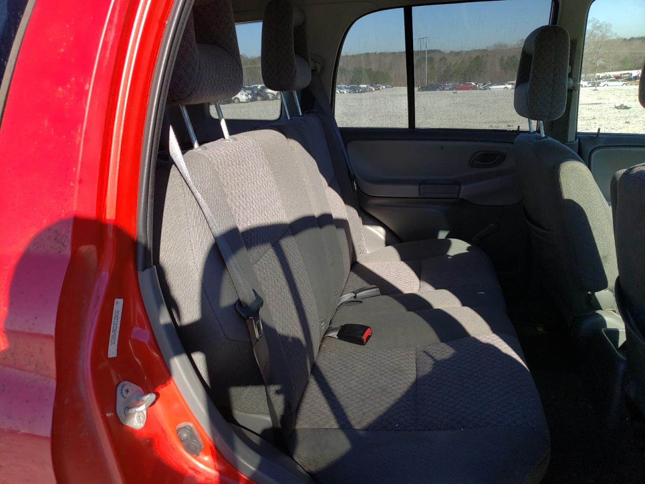 Photo 6 from auction – 2003 CHEVROLET TRACKER with VIN 2CNBE13C536908635