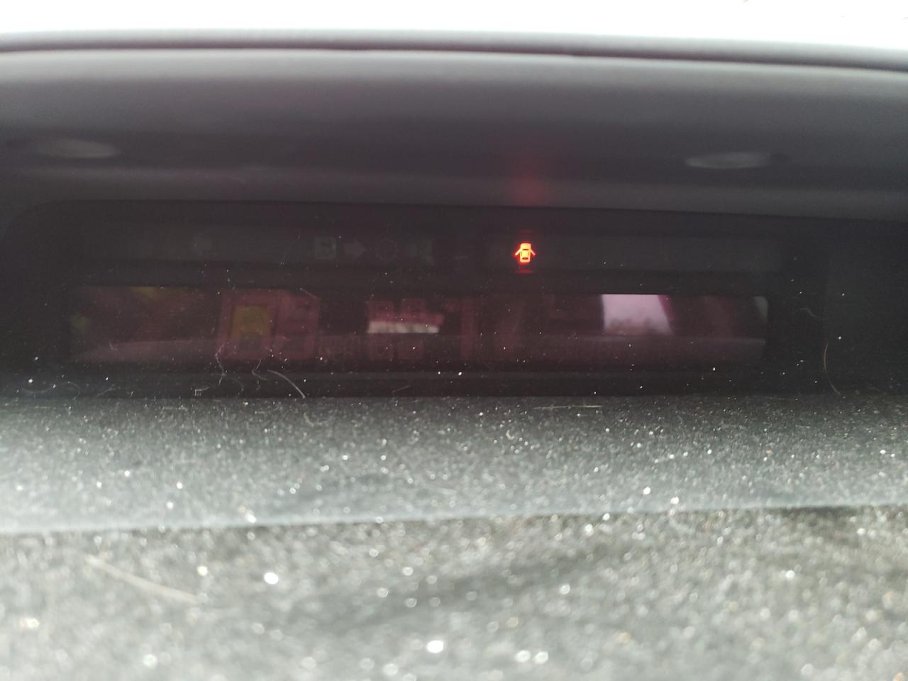 Photo 8 from auction – 2012 TOYOTA PRIUS V with VIN JTDZN3EU0C3163661