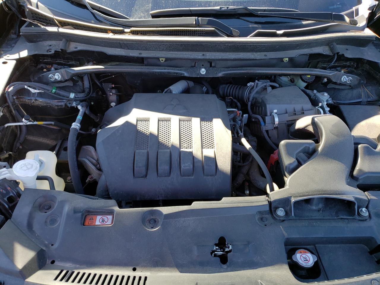 Photo 7 from auction – 2020 MITSUBISHI ECLIPSE CR with VIN JA4AT3AA0LZ024278