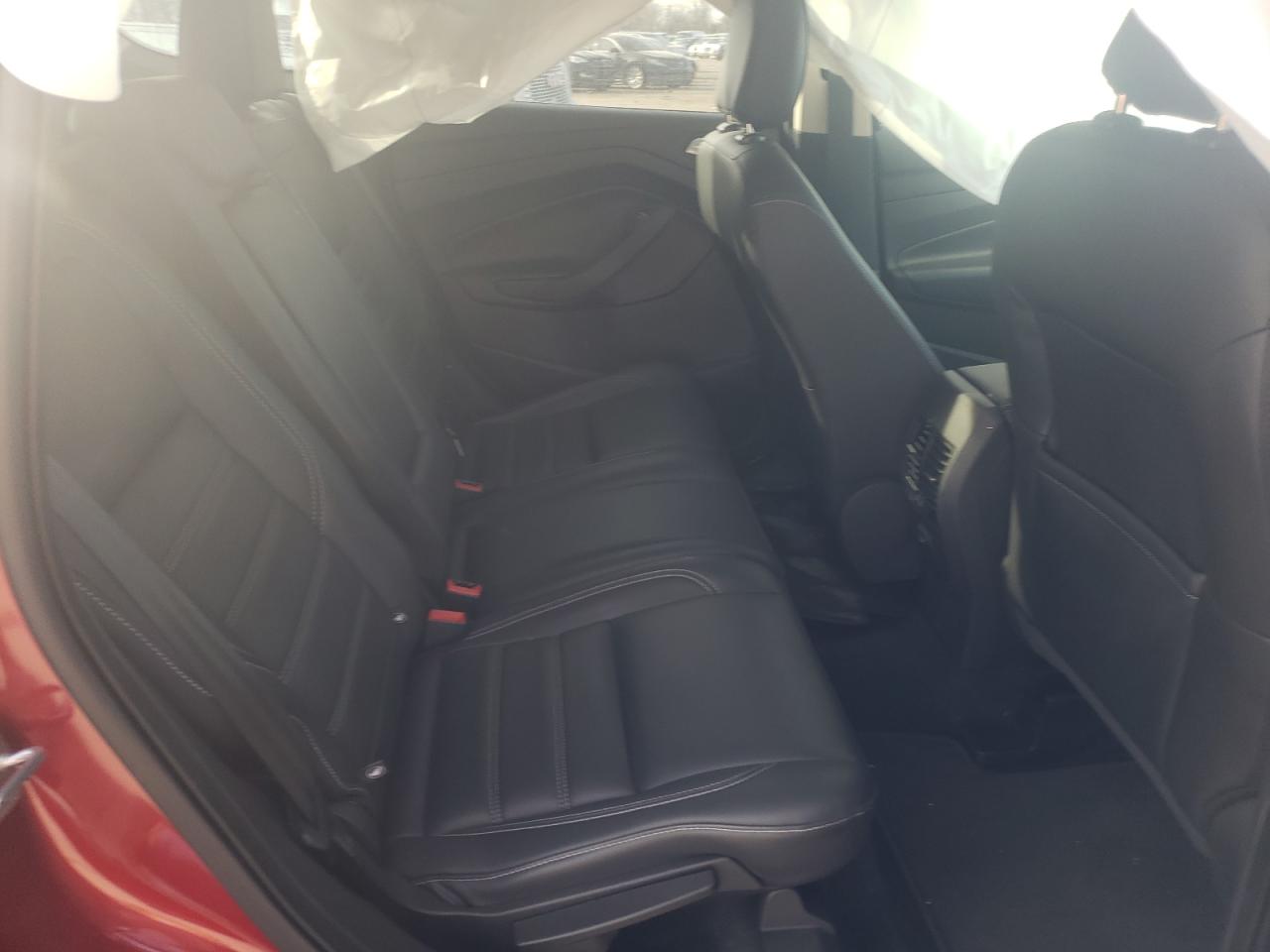 Photo 6 from auction – 2019 FORD ESCAPE SEL with VIN 1FMCU9HD6KUA61762