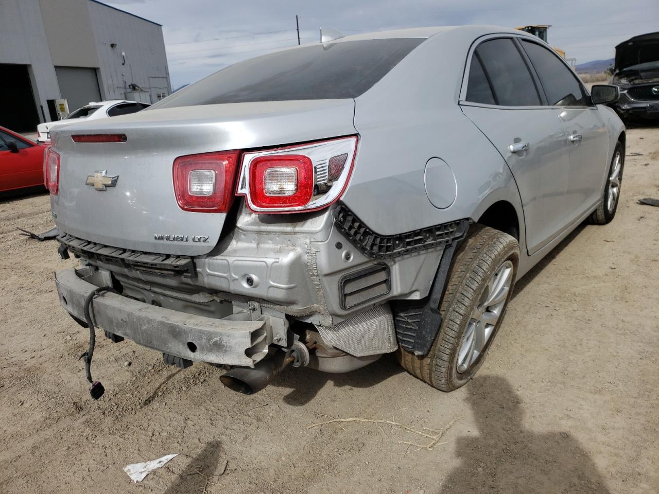 Photo 4 from auction – 2016 CHEVROLET MALIBU LIM with VIN 1G11E5SA9GF101921