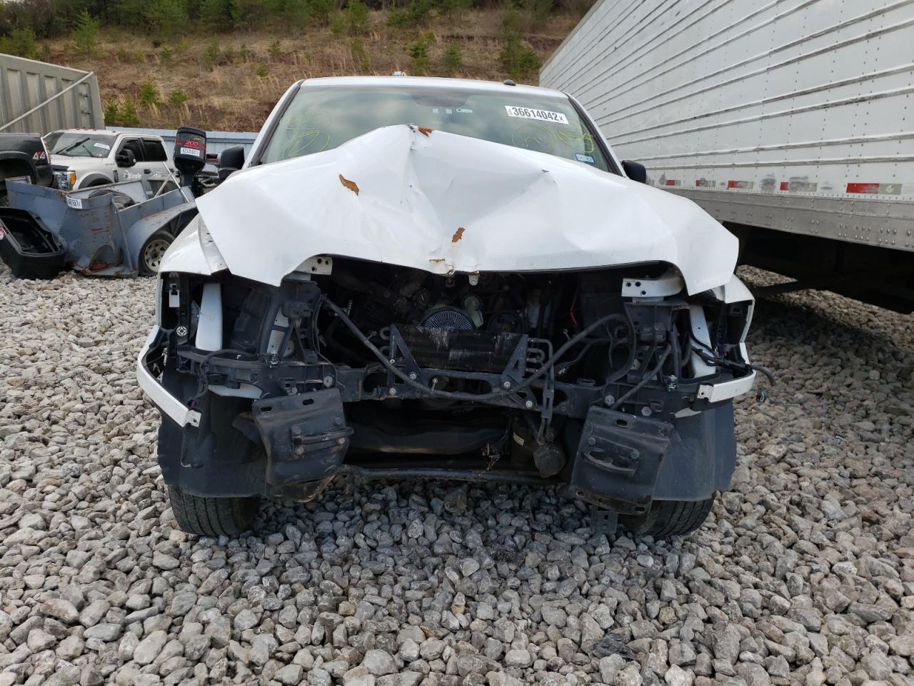 Photo 9 from auction – 2018 RAM 2500 ST with VIN 3C6TR4HT2JG277312