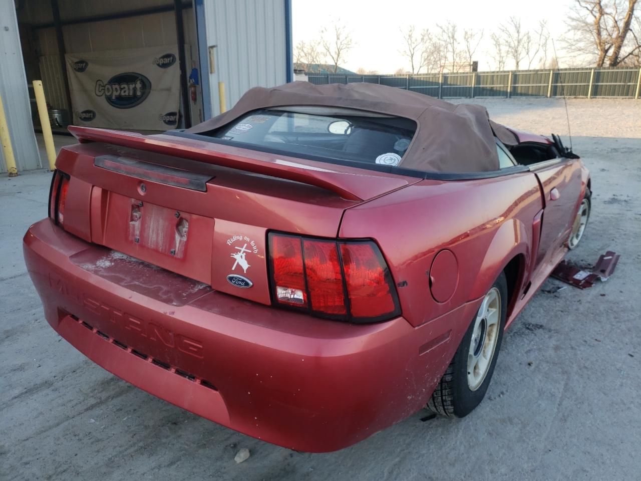 Photo 4 from auction – 2000 FORD MUSTANG with VIN 1FAFP4442YF212987
