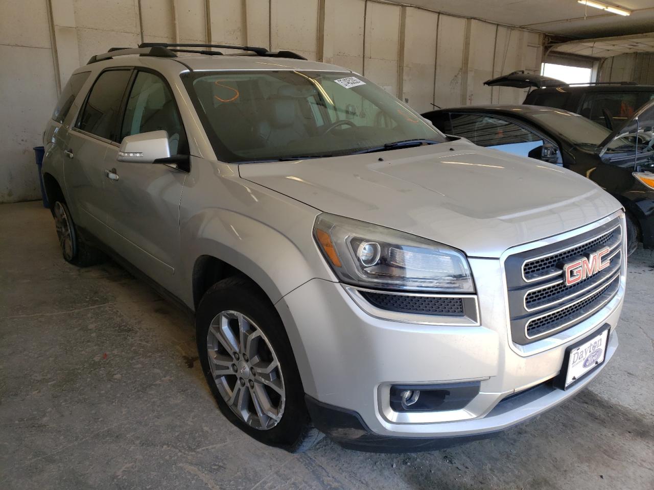GMC ACADIA SLT 2014 with VIN 1GKKRRKD0EJ210557 - Photo from auction
