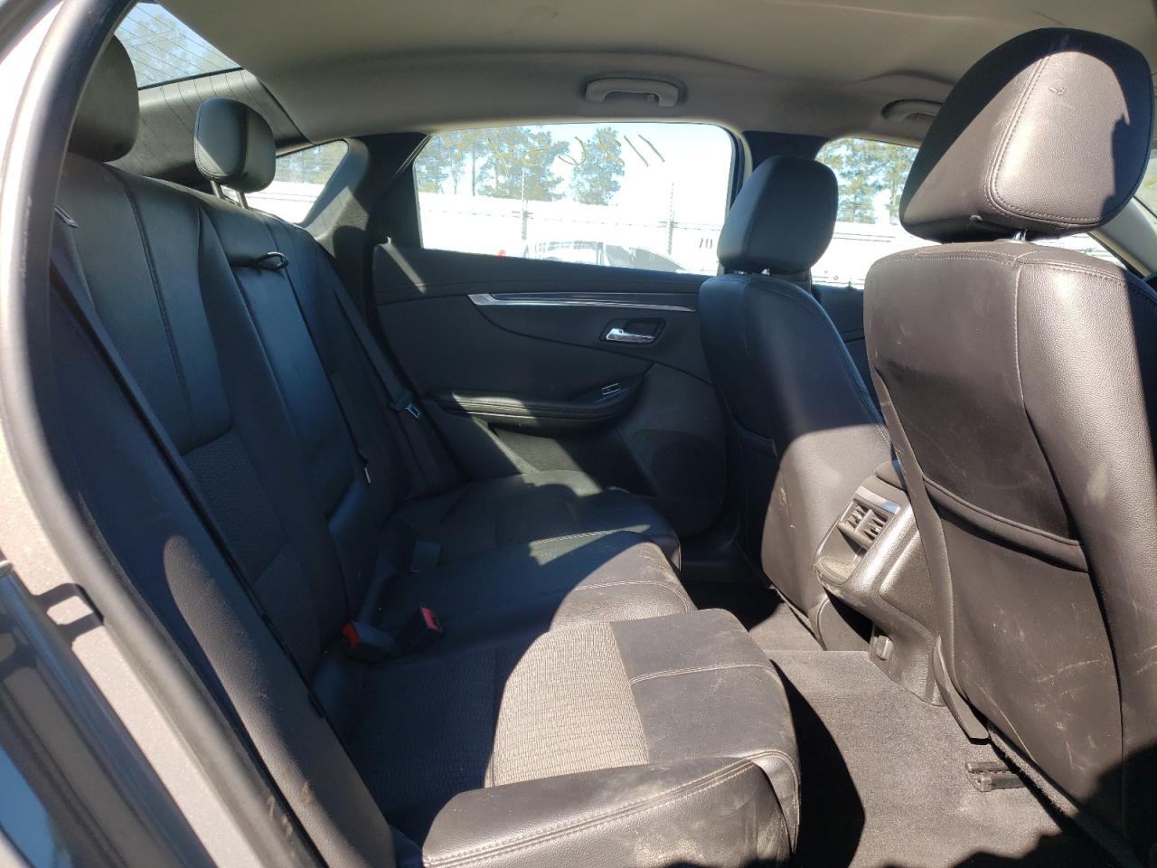 Photo 6 from auction – 2019 CHEVROLET IMPALA LT with VIN 2G11Z5SA5K9143248