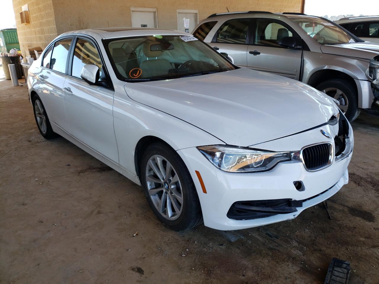 BMW 320 I 2018 with VIN WBA8E1G54JNU89449 - Photo from auction