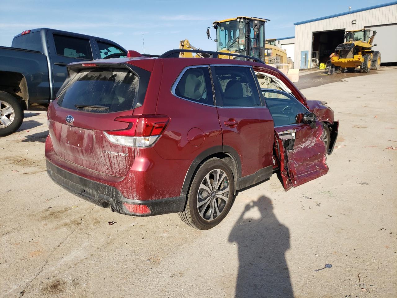 Photo 4 from auction – 2021 SUBARU FORESTER L with VIN JF2SKAUC3MH543395